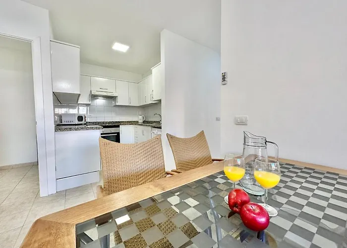 Kpaco * Puerto de Santiago (Tenerife)